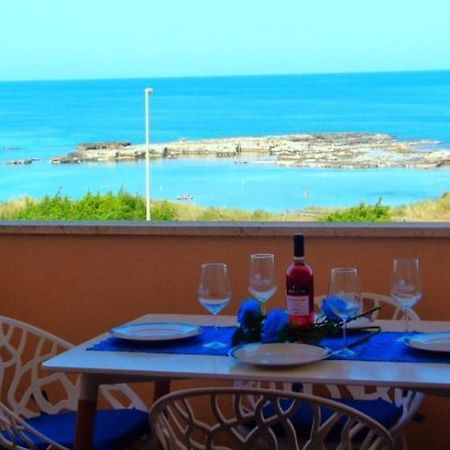 Bilocale Punta Rosa - Fronte Spiaggia Otranto Bagian luar foto
