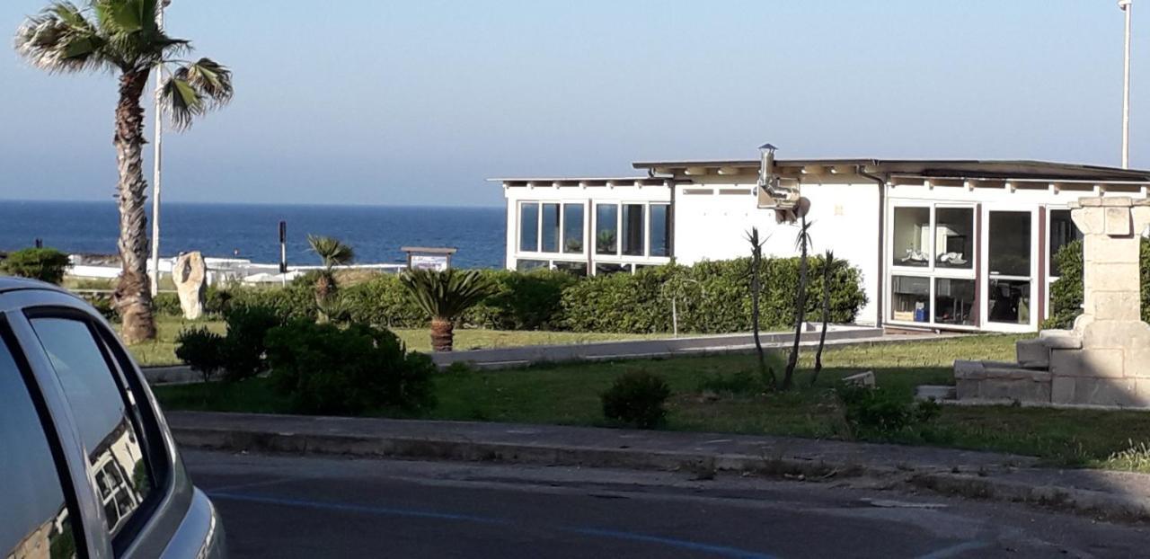 Bilocale Punta Rosa - Fronte Spiaggia Otranto Bagian luar foto