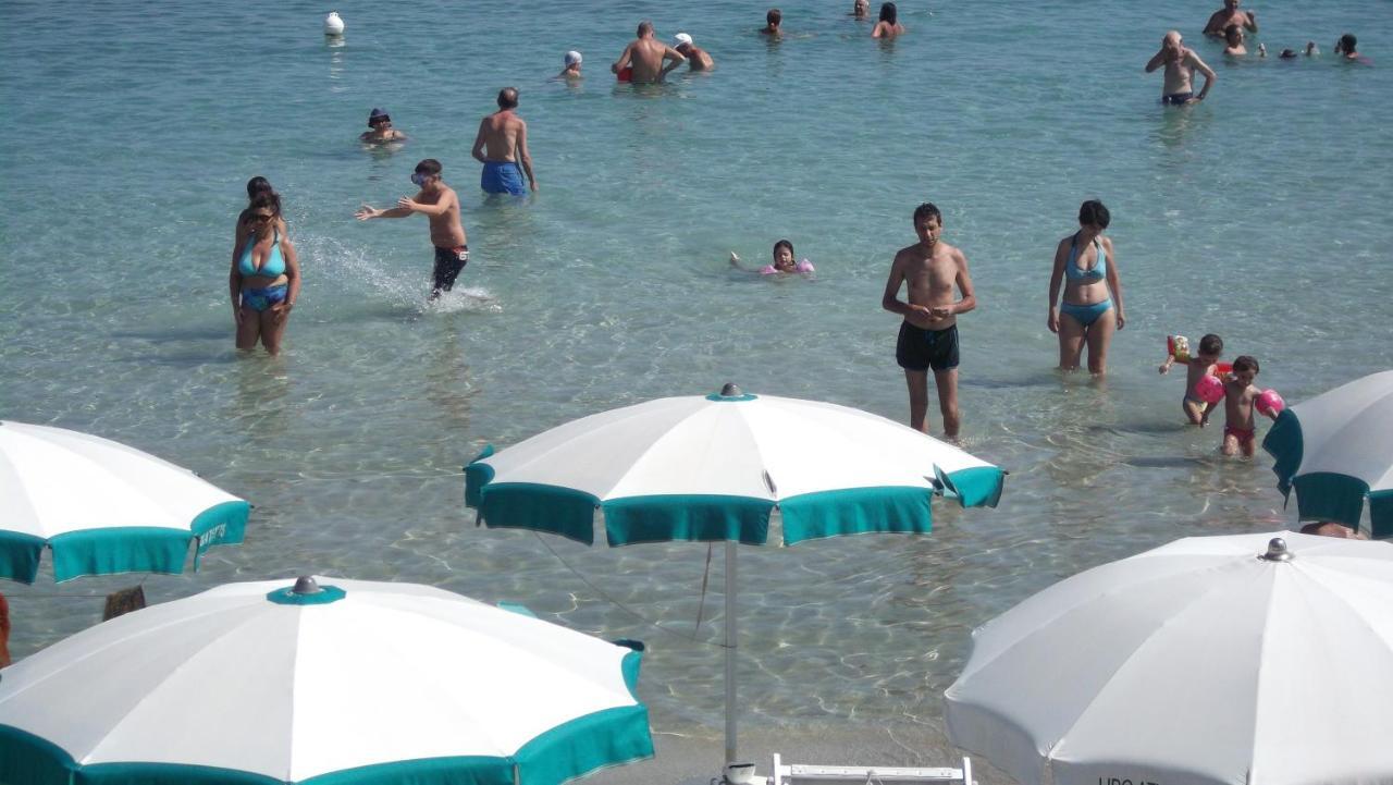 Bilocale Punta Rosa - Fronte Spiaggia Otranto Bagian luar foto