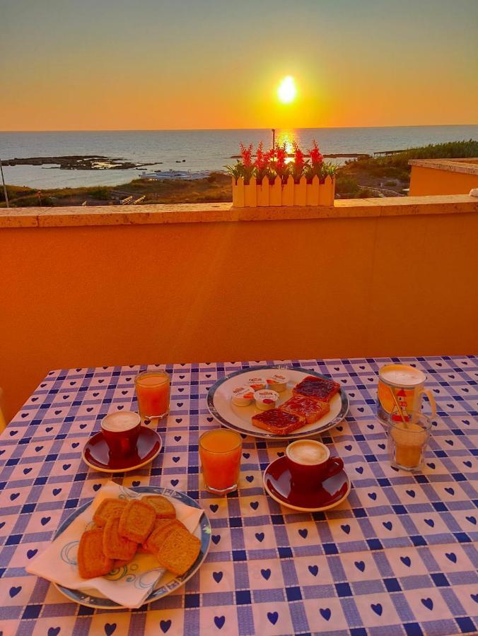 Bilocale Punta Rosa - Fronte Spiaggia Otranto Bagian luar foto